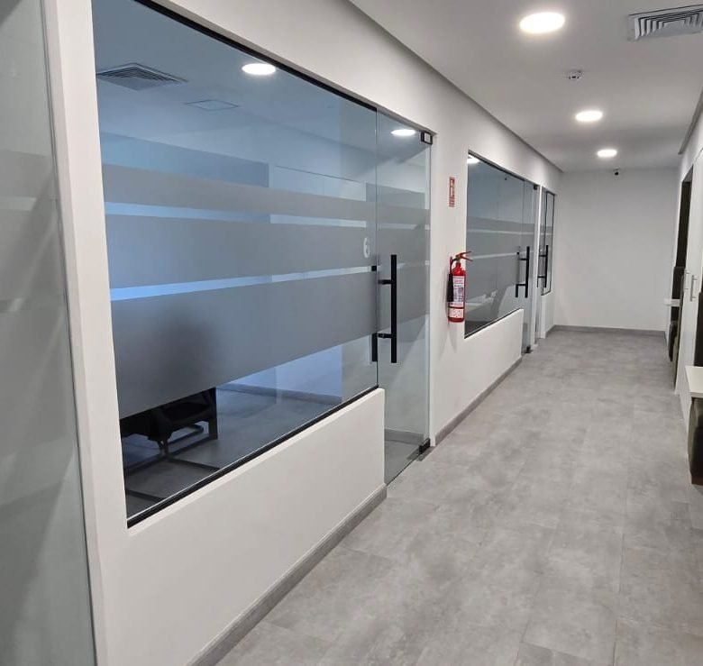 Marbella, Calle 50, Area Bancaria: Moderna, Amoblada, con Lobby y Mantenimiento Gratis