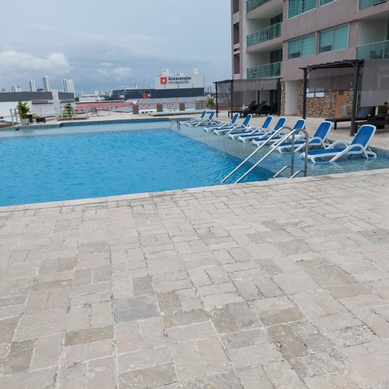 Costa del Este Vista Al Mar: Apartamento Tipo Loft, 363 m², 3 Recámaras + Cbe
