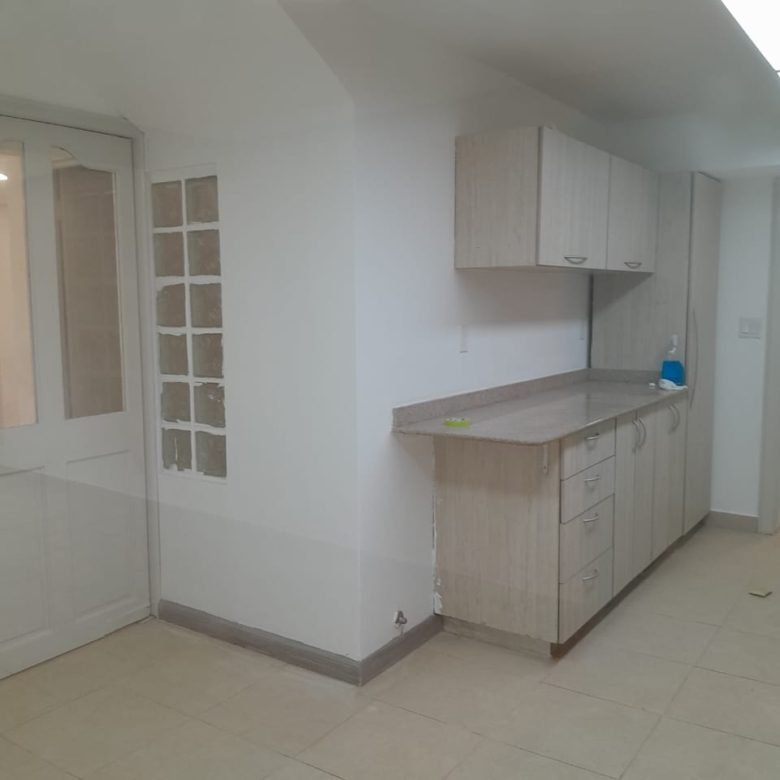 Casa en Clayton – Muy cercana a Ciudad del Saber: Colinda con área forestal
