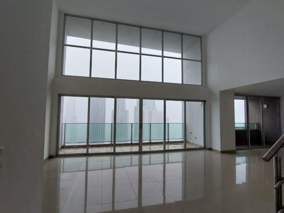 Costa del Este Vista Al Mar: Apartamento Tipo Loft, 363 m², 3 Recámaras + Cbe