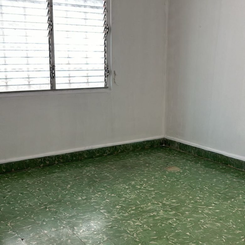 Casa para uso Comercial – Carrasquilla: RM3, Cercana a Vía España y Parque Omar