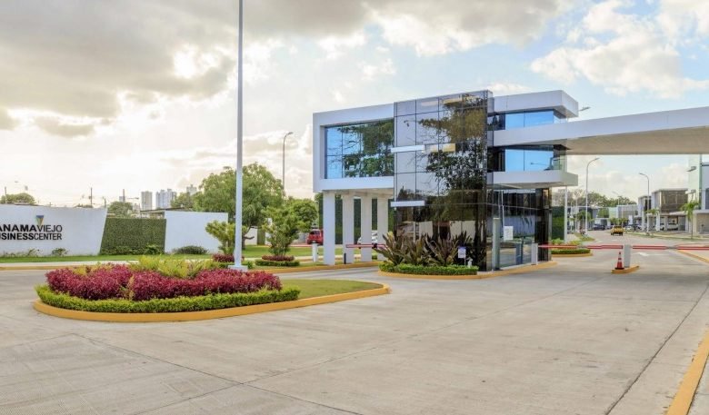 Ofi – Bodega, Panama Viejo: Nueva, de 290 m², en Parque Industrial, Seguridad 24hrs