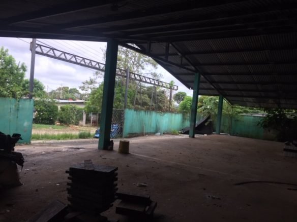 Chorrera: Bodega / Casa – a 5 Mins de La Via Panamericana y del Centro Chorrera