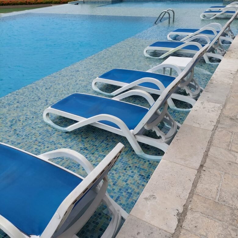 Costa del Este Vista Al Mar: Apartamento Tipo Loft, 363 m², 3 Recámaras + Cbe