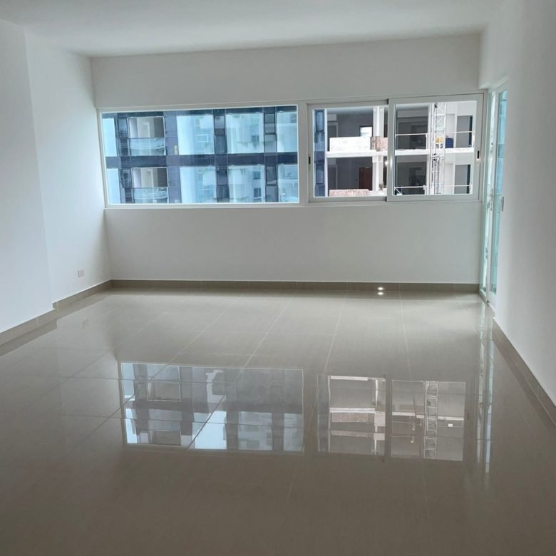 Bella Vista / Cinta Costera: Cerca Parque Urraca, Gv 43, Apto de 2 Recs, Lb