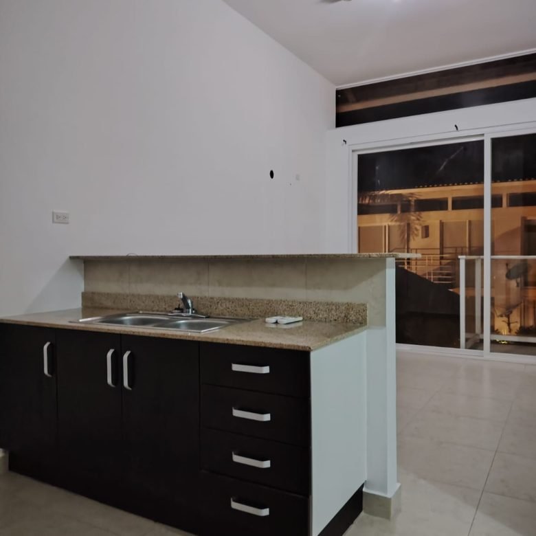 Playa Coronado, Apartamento: con Aires, de 2 Habitaciones, con Area Social