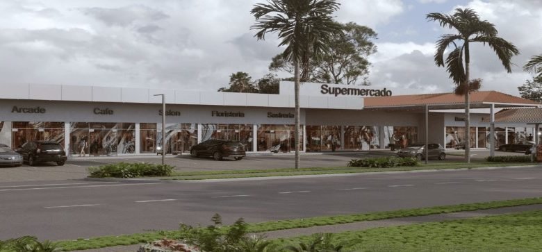 Chorrera, Entrada a Las Mendozas: Local Comercial en Plaza con Parkings