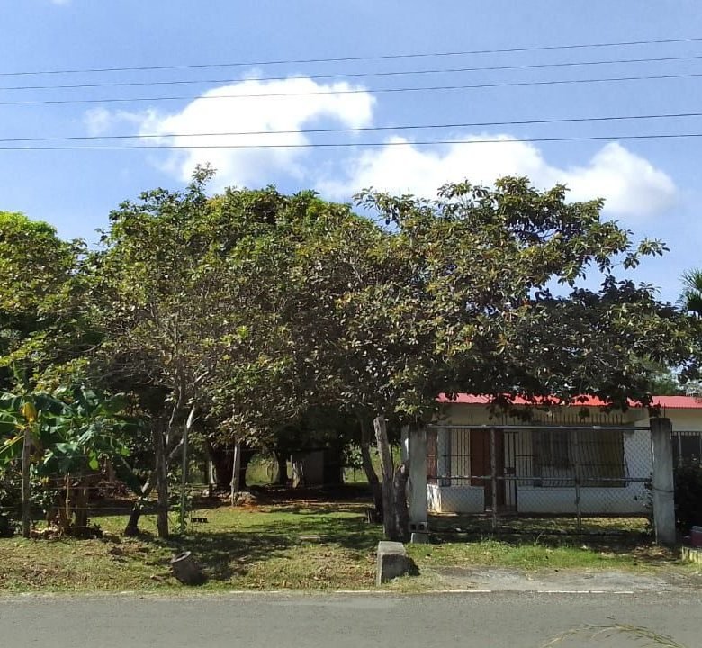 El Chirú, Antón – Sector Cercano a Playas: 3 hectáreas con Casa en el Poblado