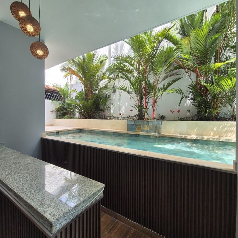 Casa en Altos del Golf: Moderna, con Piscina, con Rooftop, 4 Recámaras