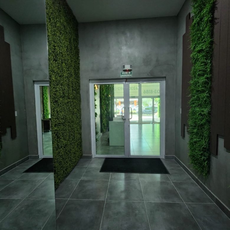 Bella Vista – Local Comercial de Roof – Top: con Terrazas Abiertas, Punto de Gas
