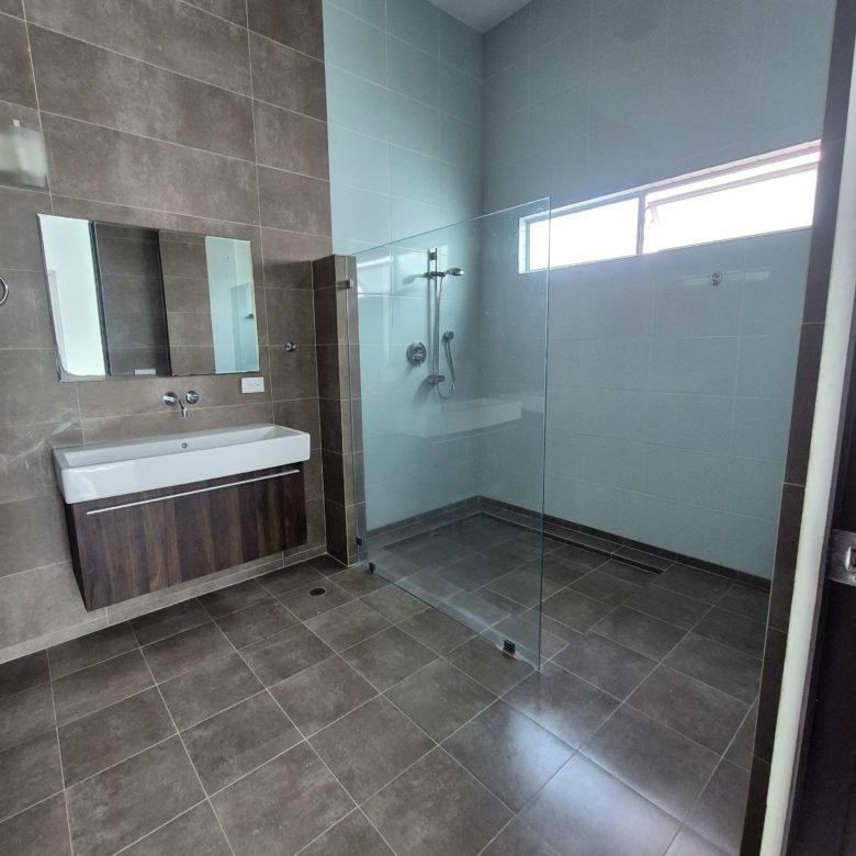 Casa en Altos del Golf: Moderna, con Piscina, con Rooftop, 4 Recámaras