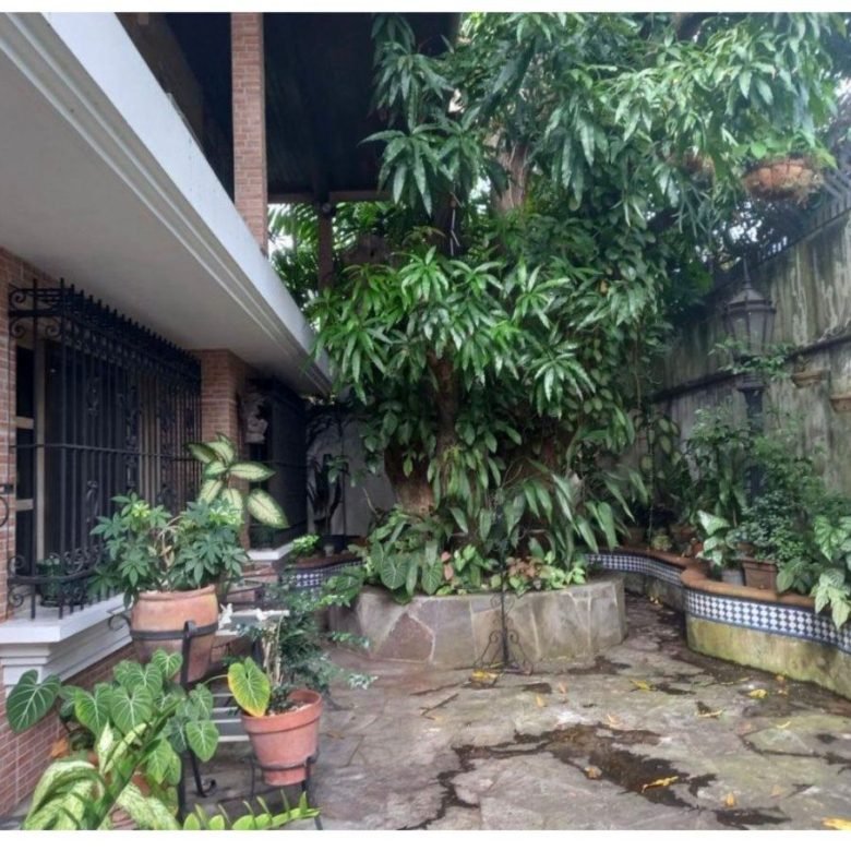 Obarrio – Area Bancaria: Planta Baja de Casa para Uso Comercial RM1-MCU3