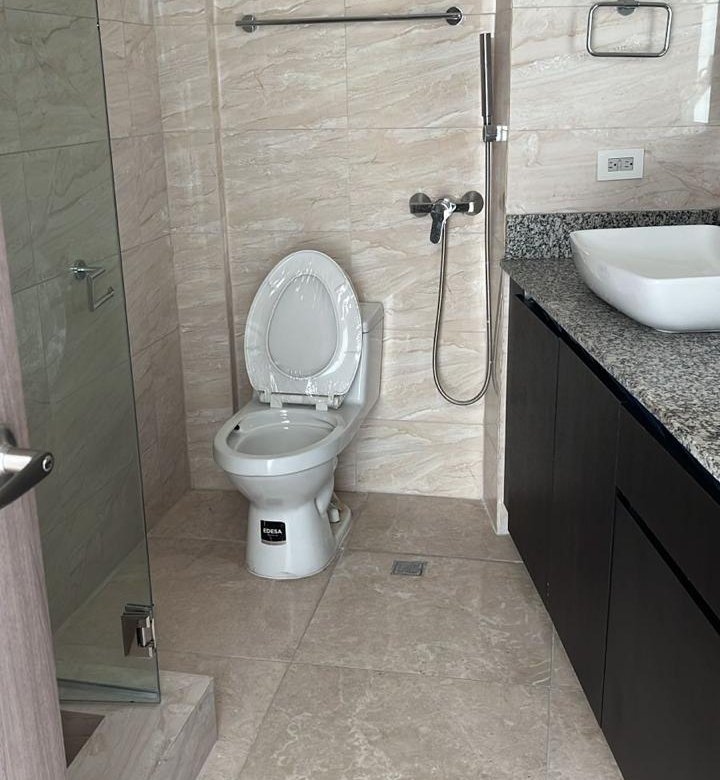 Paitilla, de Lujo: Torre Nueva, Lujoso Apartamento con 3 Recámaras