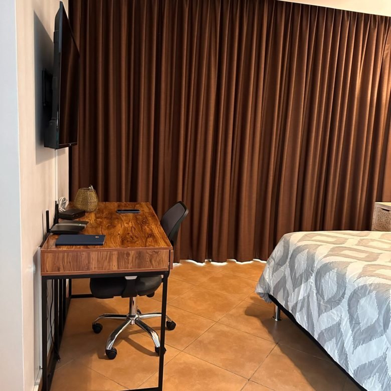 Viva en Playa Coronado con Campo de Golf: Amoblado, Vista Al Mar, Coronado Golf