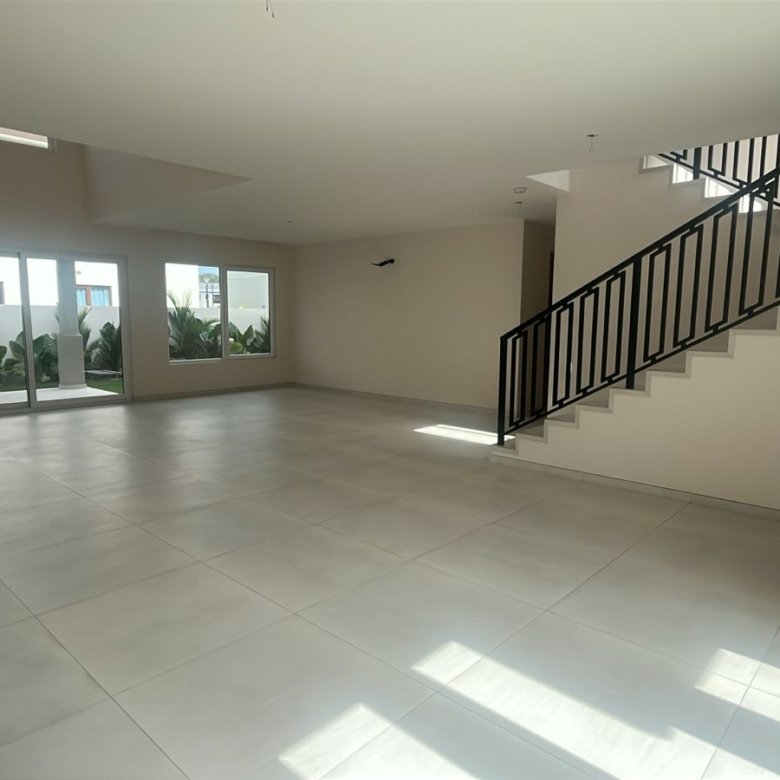 Santa Maria: The Woods, Residencial de Alto Nivel, Casa de 4 Recamaras + Den