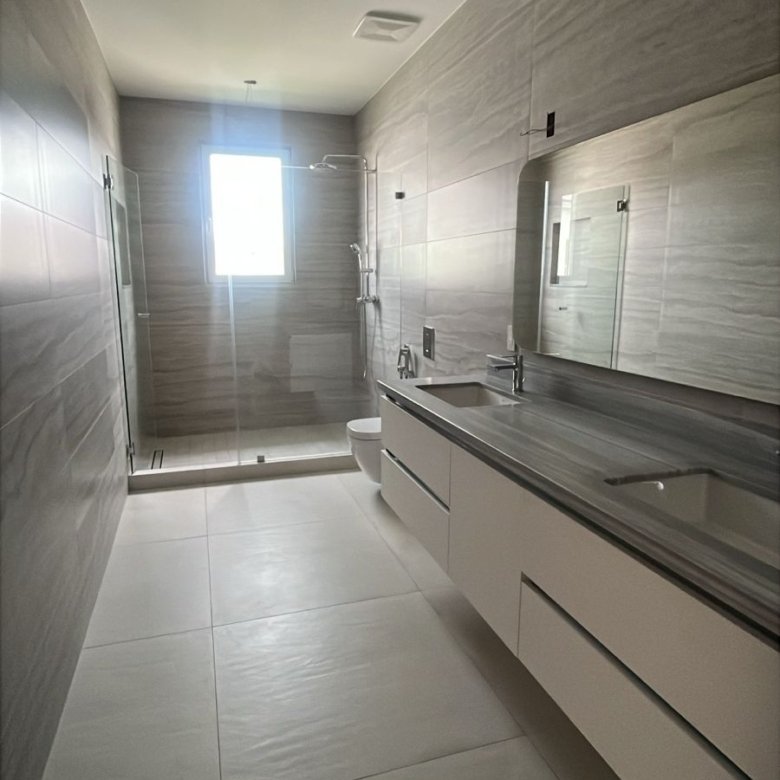 Santa Maria: The Woods, Residencial de Alto Nivel, Casa de 4 Recamaras + Den