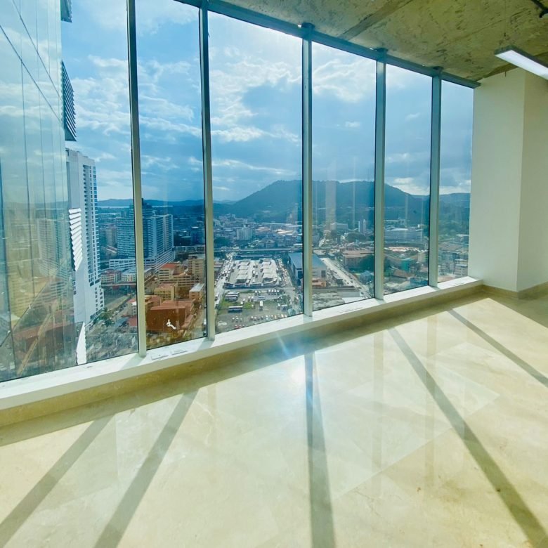 Av Balboa – Frente Al Mar: Oficina, con piso de Marmol