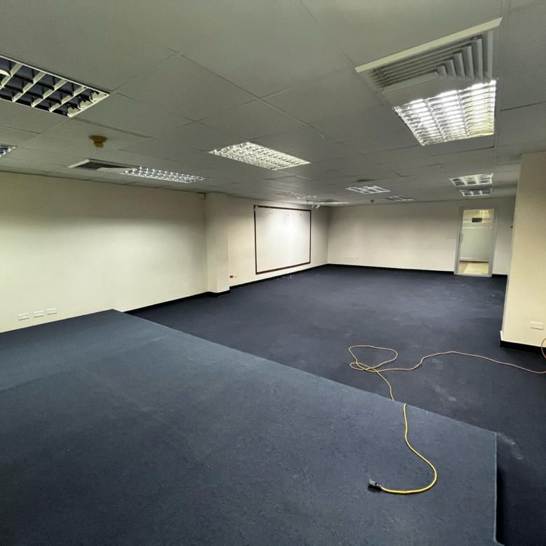 Obarrio, Area Bancaria: Oficina de 537.85m2, 8 parking