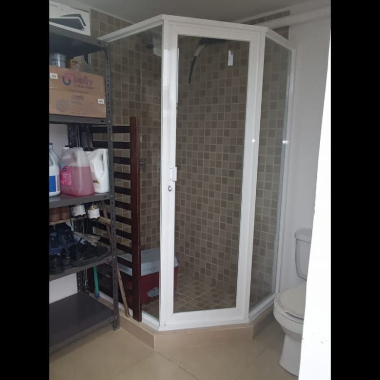 Playa Coronado – Casa en Residencial con Garita: Paraiso Village, 3 Recámaras