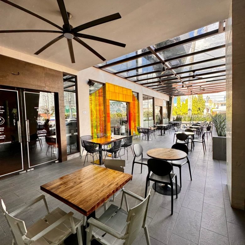 San Francisco, Local de Planta Baja con Terraza y Doble Altura: Con Gas