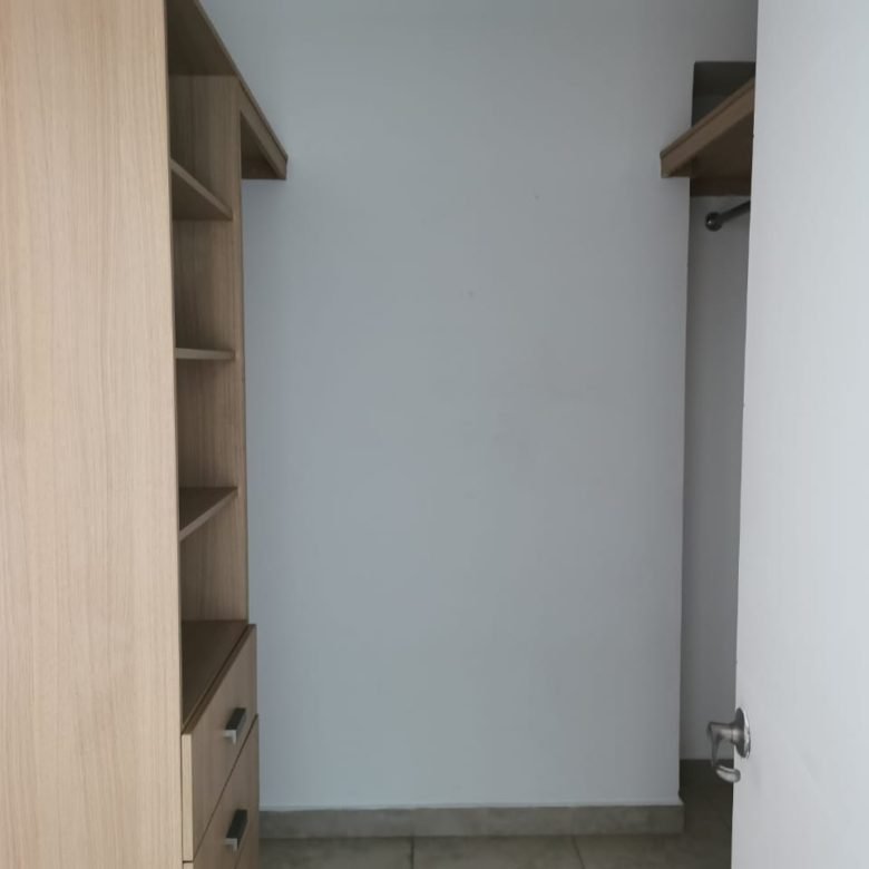 Av Balboa – Frente Al Mar: Apartamento de 145 m², 2 Recámaras Vista Al Mar