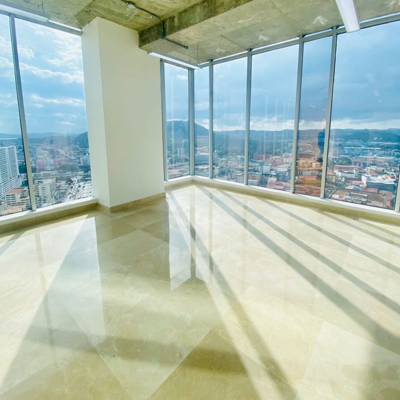 Av Balboa – Frente Al Mar: Oficina, con piso de Marmol