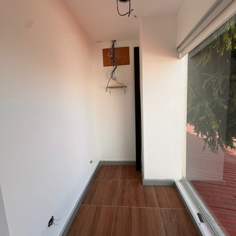 San Francisco, Local de Planta Baja con Terraza: Ideal Para Restaurante, con Gas