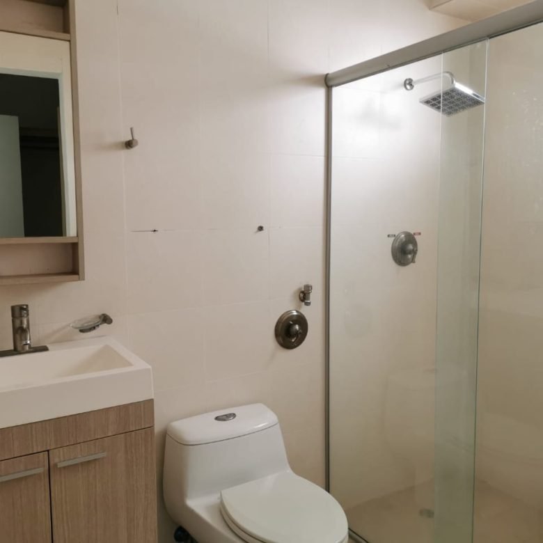 Av Balboa – Frente Al Mar: Apartamento de 145 m², 2 Recámaras Vista Al Mar