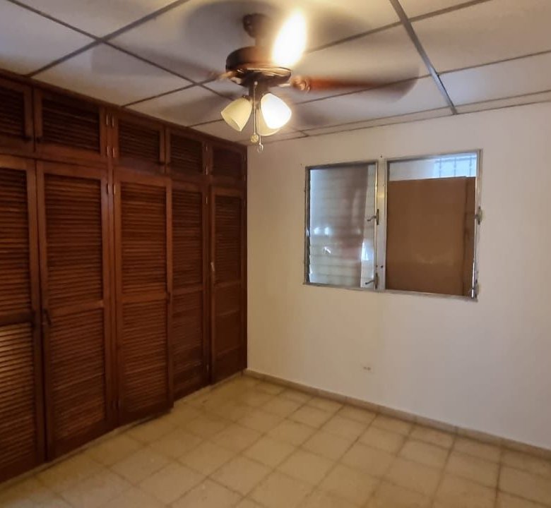 Entrada a Costa del Este / Chanis: Casa de 5 Recámaras, Garita de Seguridad 24hrs