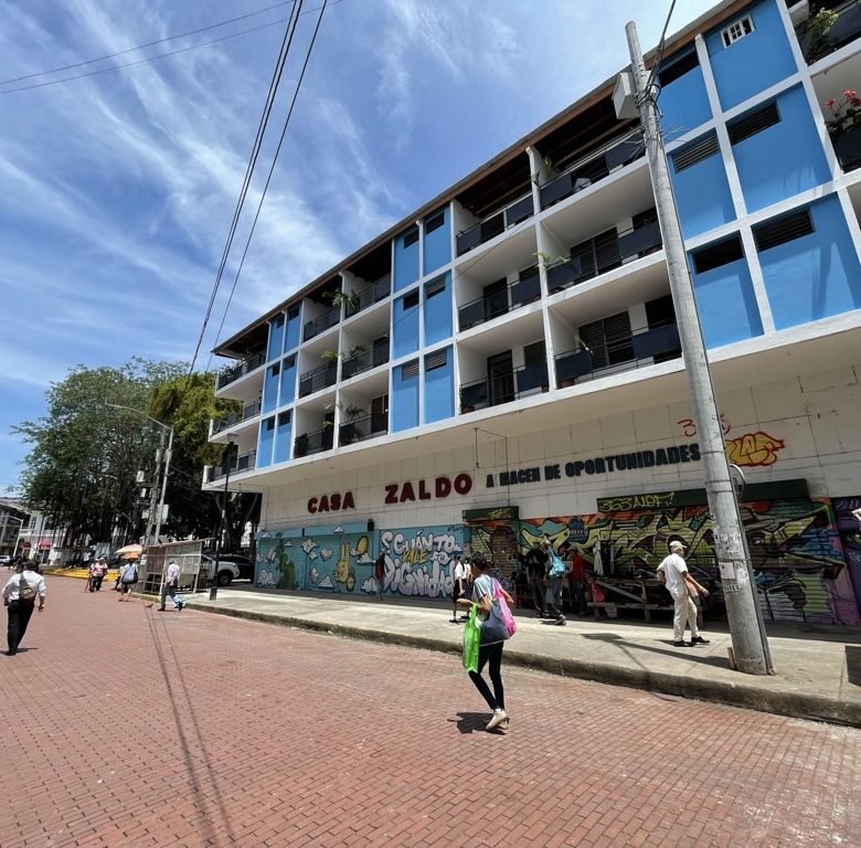 Casco Viejo – Santa Ana: Casa Completa RMH2-C2