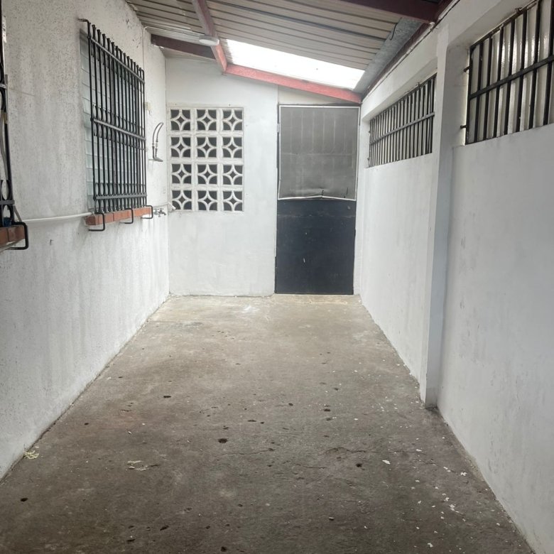Entrada a Costa del Este / Chanis: Casa de 5 Recámaras, Garita de Seguridad 24hrs
