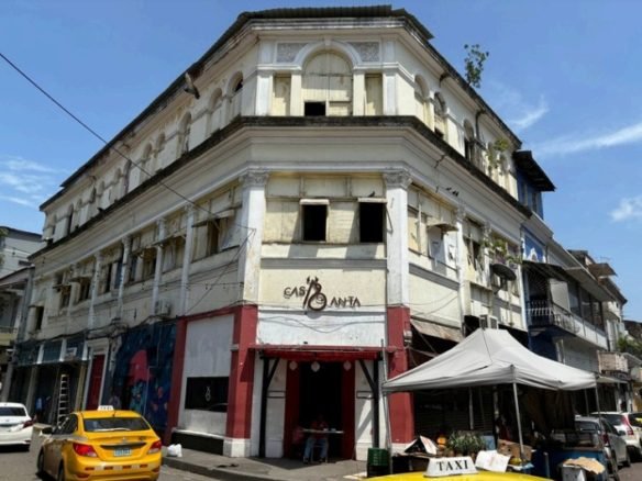 Casco Viejo – Santa Ana: Alquilado, Casa Completa RMH2-C2