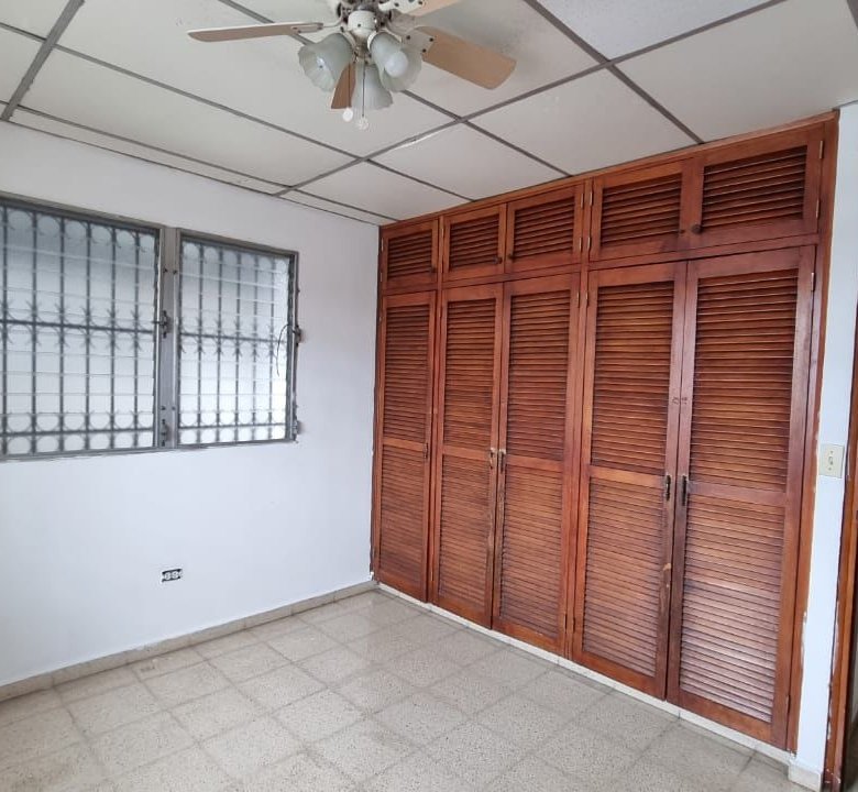 Entrada a Costa del Este / Chanis: Casa de 5 Recámaras, Garita de Seguridad 24hrs