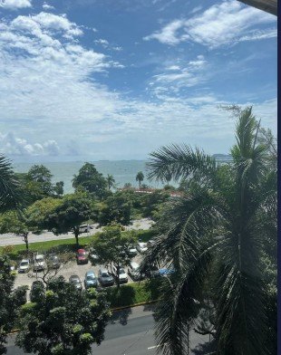 Viva en una Gema Histórica, frente al mar en el Horizonte de Panama