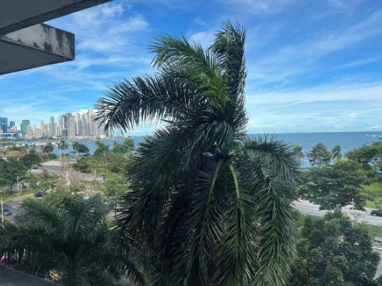 Viva en una Gema Histórica, frente al mar en el Horizonte de Panama