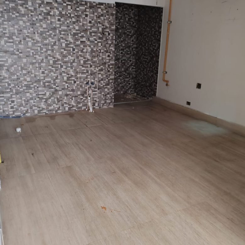 Local Comercial Planta Baja – San Francisco: 117 m², con Cocina, Para Restaurante