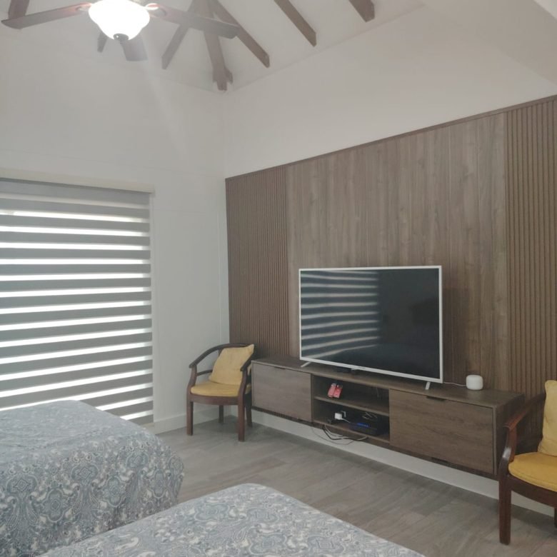 Casa / Villa de Playa con Paneles Solares y Piscina – en Decameron: con Campo de Golf, Lagos Artificiales