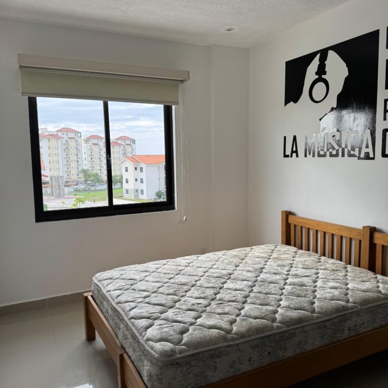 Playa Vistamar, Marina Golf: Apartamento Amoblado de 139 m², 2 Recámaras