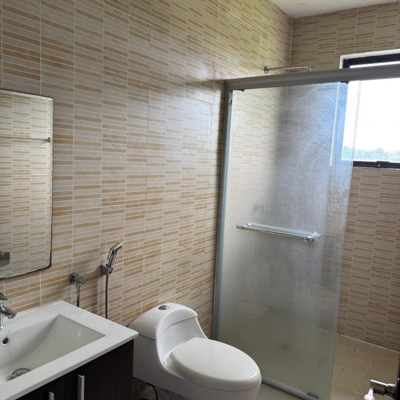 Playa Vistamar, Marina Golf: Apartamento Amoblado de 139 m², 2 Recámaras