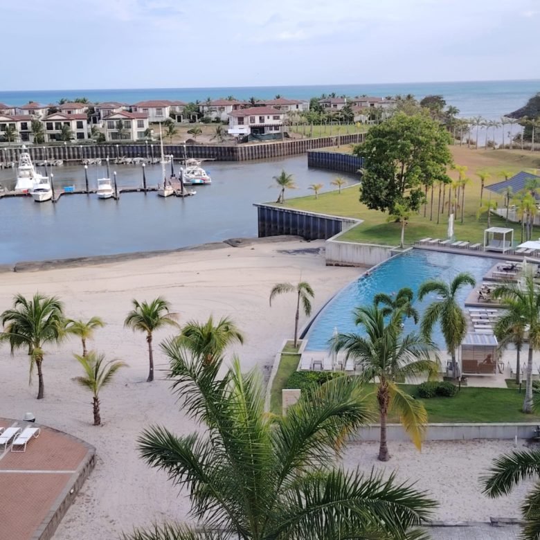 Buenaventura, Playa Farallón: Hermoso Apartamento de Playa, con Vista a Lago