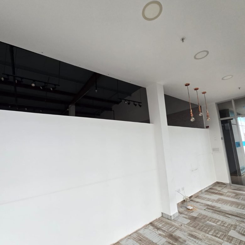 Costa del Este – Local Comercial: Esquinero, piso 1, de un nivel