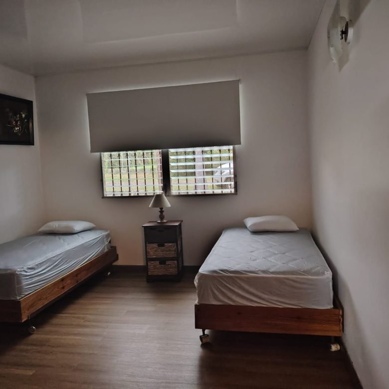 Playa Gorgona: Casa de Playa con 1200 m² de Terreno, de 3 Recámaras, Cerca Playa