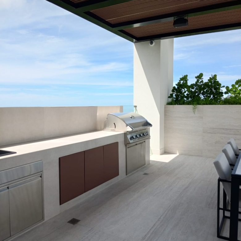 Santa Maria: The Ivy, Para Estrenar, Apartamento de 324 m², 3 Recámaras