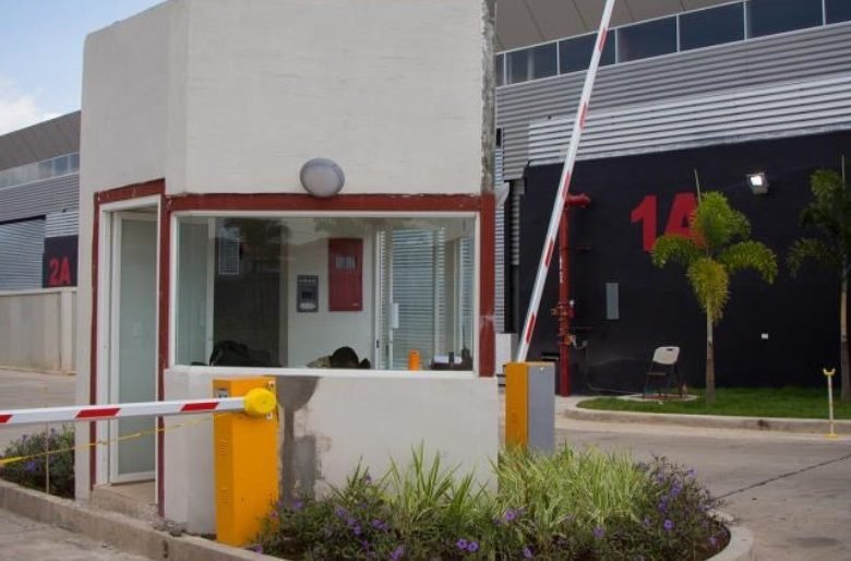 Bodega en Tocumen – Cerca Accedo Corredor: Nueva, 8 m de Altura + Mezanine