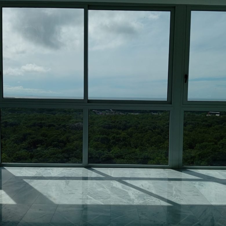 Santa Maria: The Ivy, Para Estrenar, Apartamento de 324 m², 3 Recámaras