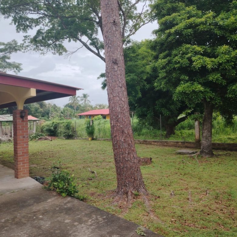Playa Gorgona: Casa de Playa con 1200 m² de Terreno, de 3 Recámaras, Cerca Playa