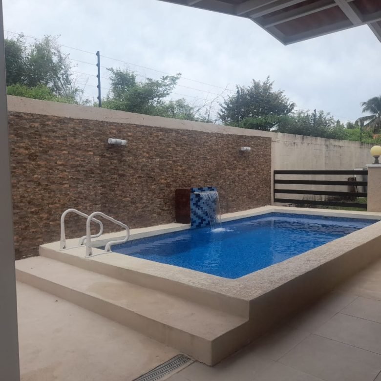 Playa Coronado: Casa con Piscina, Amoblada, de 3 Recámaras, Garita de Seguridad