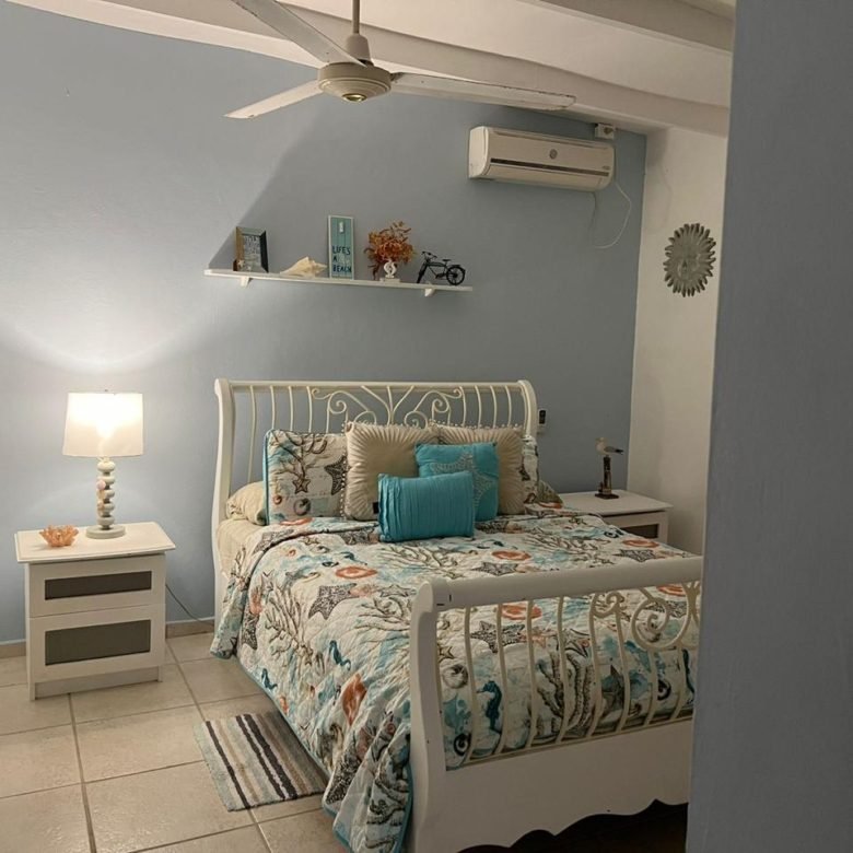 Playa Coronado: Casa con Vista al Mar, amoblada