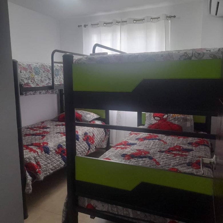 Playa Coronado: Casa con Piscina, Amoblada, de 3 Recámaras, Garita de Seguridad