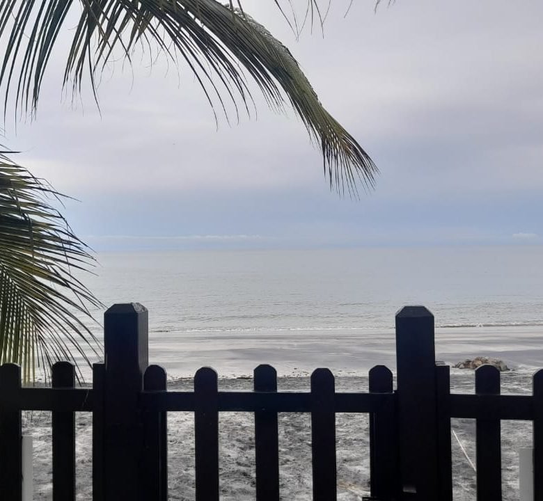Playa Coronado: Casa con Piscina, Amoblada, de 3 Recámaras, Garita de Seguridad